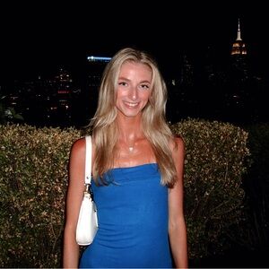 Meet your Posher, Christine